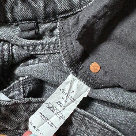 Garage Women's Straight-Leg Distressed Black Baggy Jeans - Picture 3 of 4